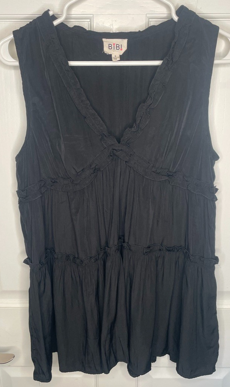 Bibi Women's Tiered Tunic Blouse Tank Top Sz S Flowy Ruffles Boho Whimsigoth Blk